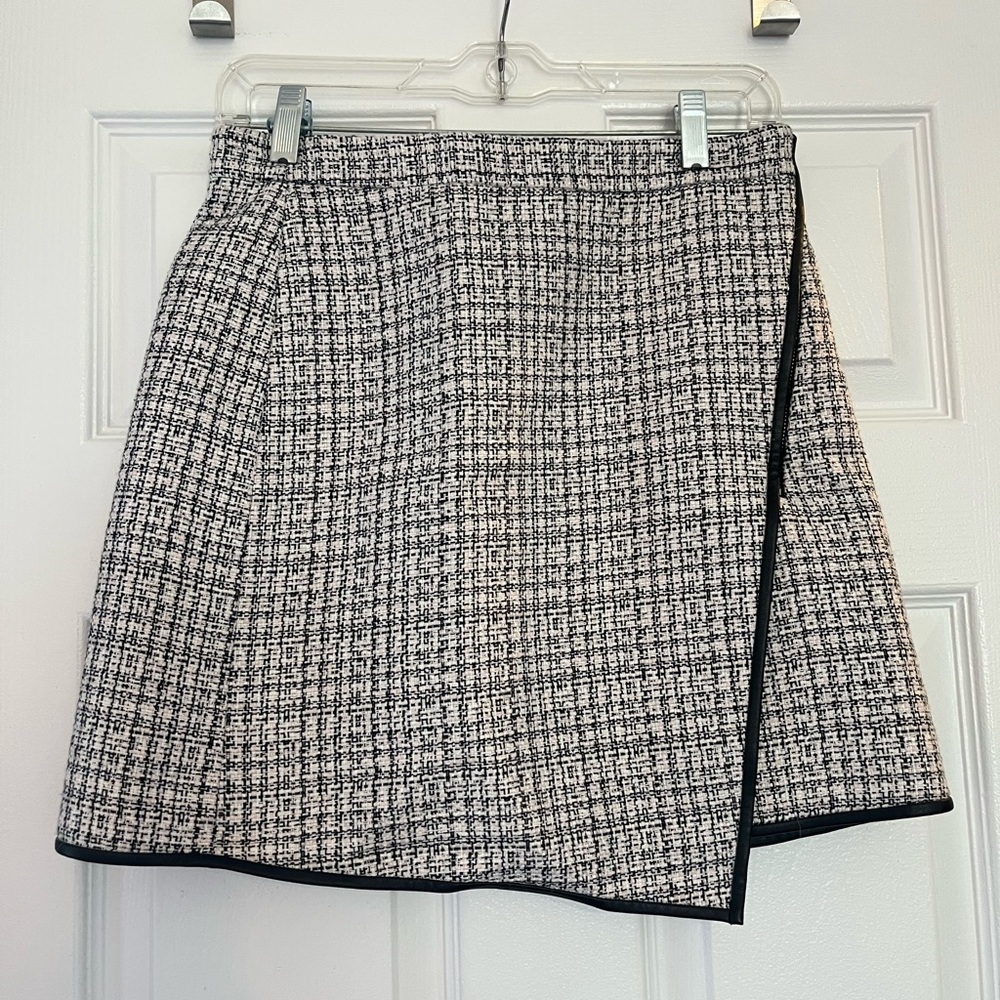 Club Monaco Tweed Mini Skirt in Black and White